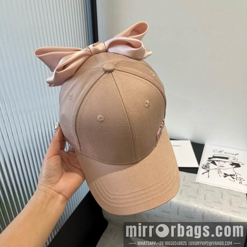 Miumiu Hat dx06