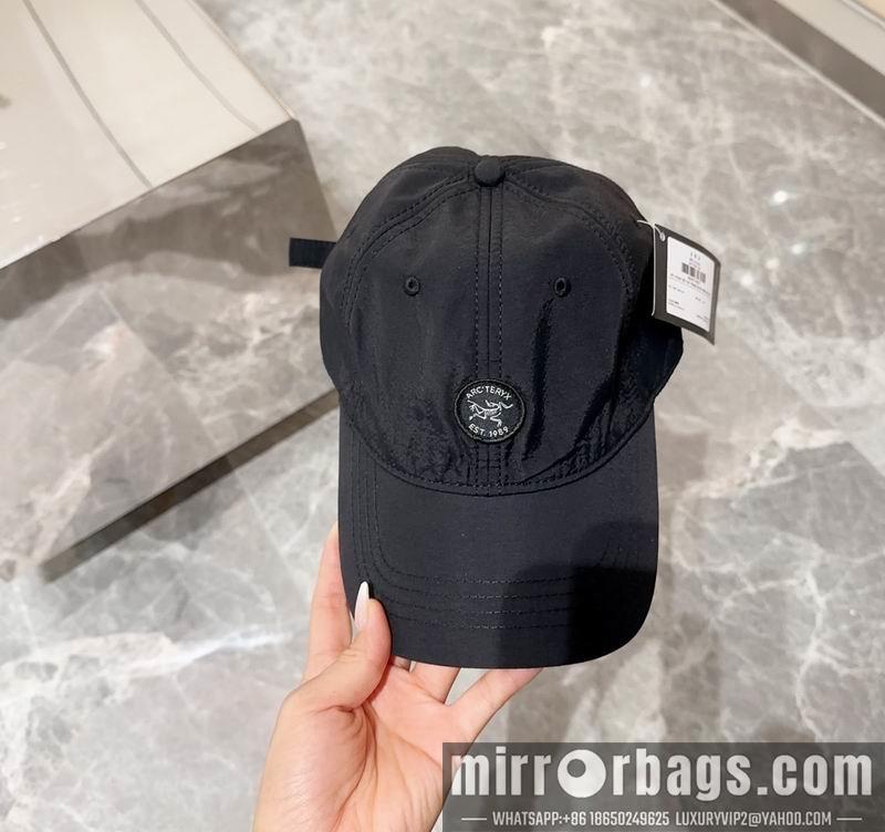 Arcteryx Hat dx10