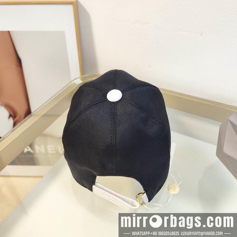 LV Hat dx115