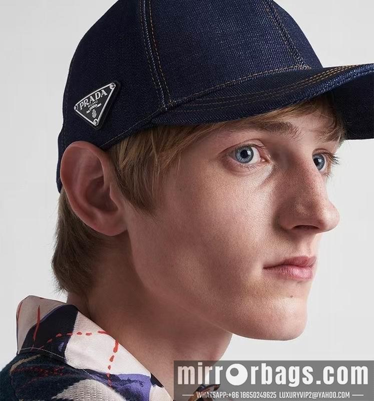 Prada Hat 010401