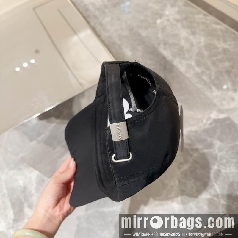Prada Hat dx39