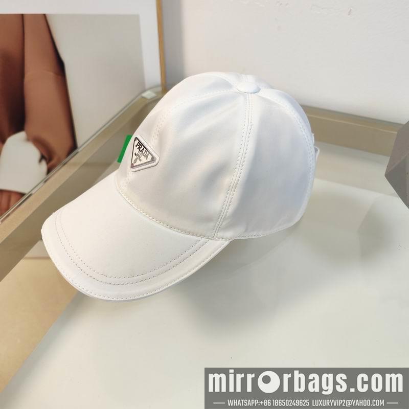 Prada Hat dx55