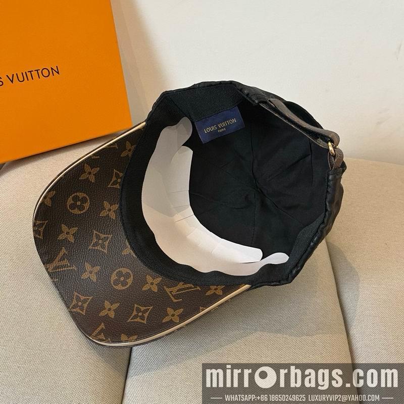 LV Hat dx34