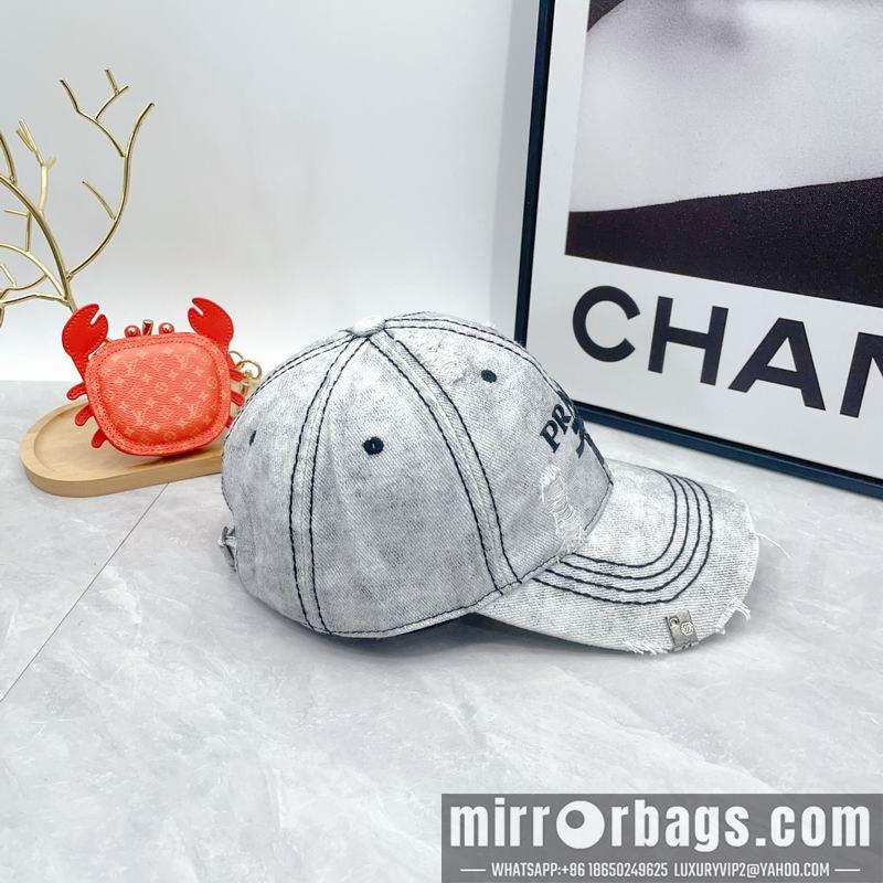 Prada Hat dx14