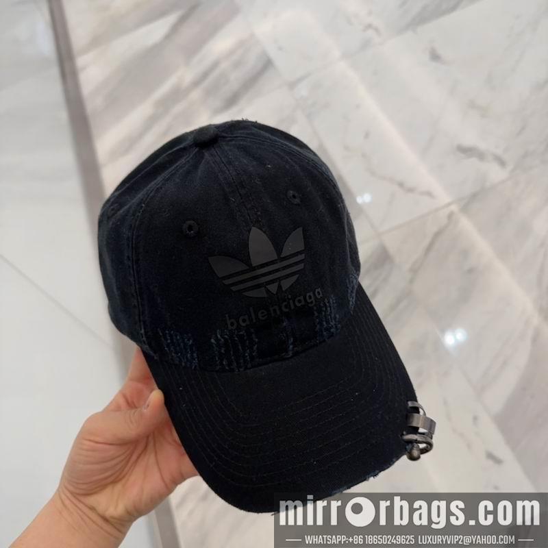 Balenciaga Hat dx78