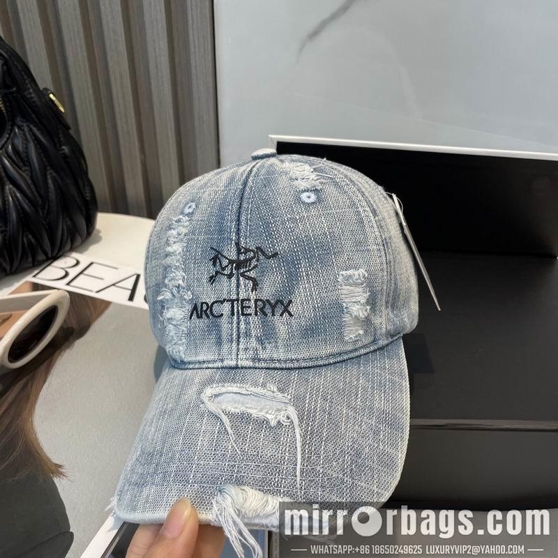 Arcteryx Hat dx18