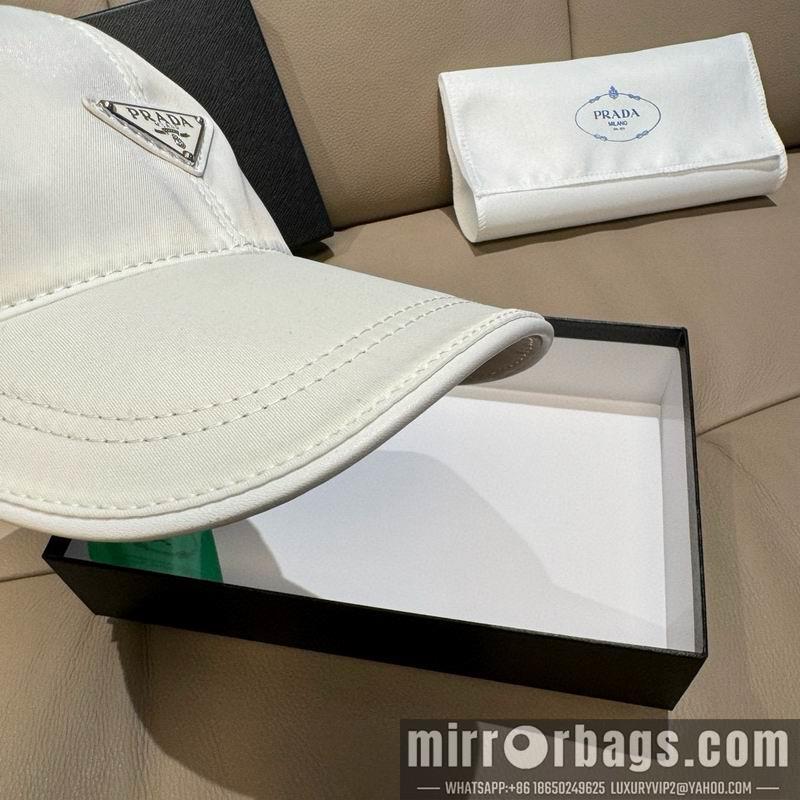 Prada Hat dx71