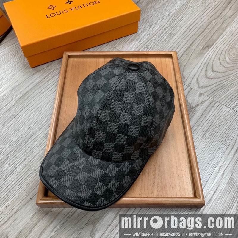 LV Hat dx169