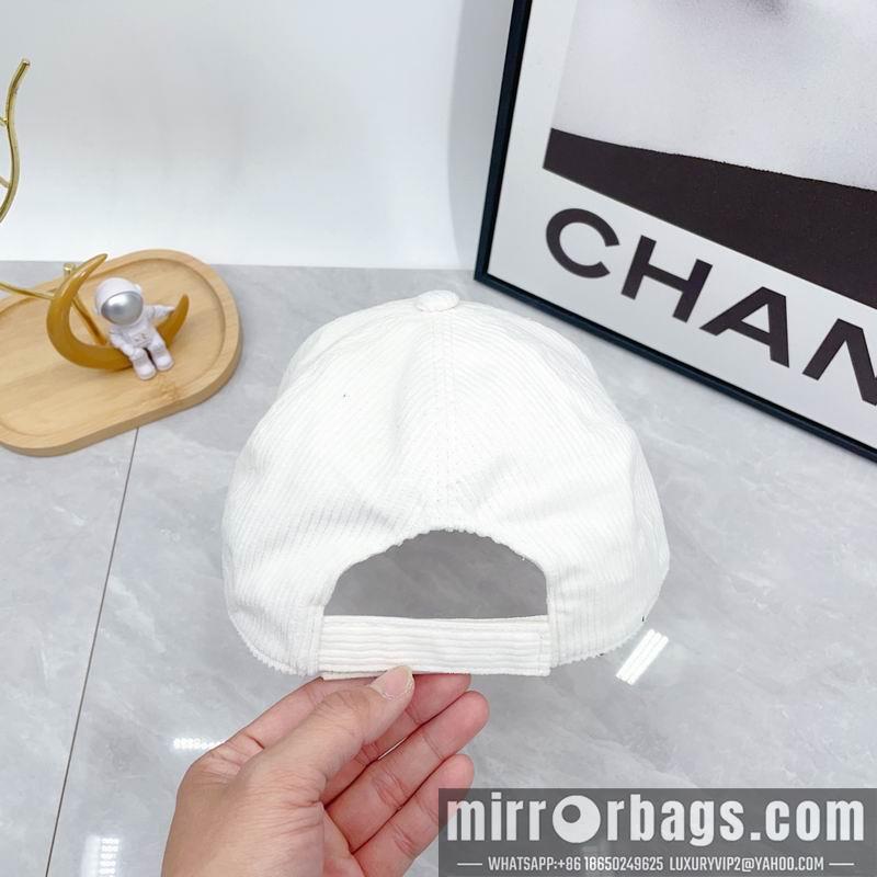 Miumiu Hat dx34