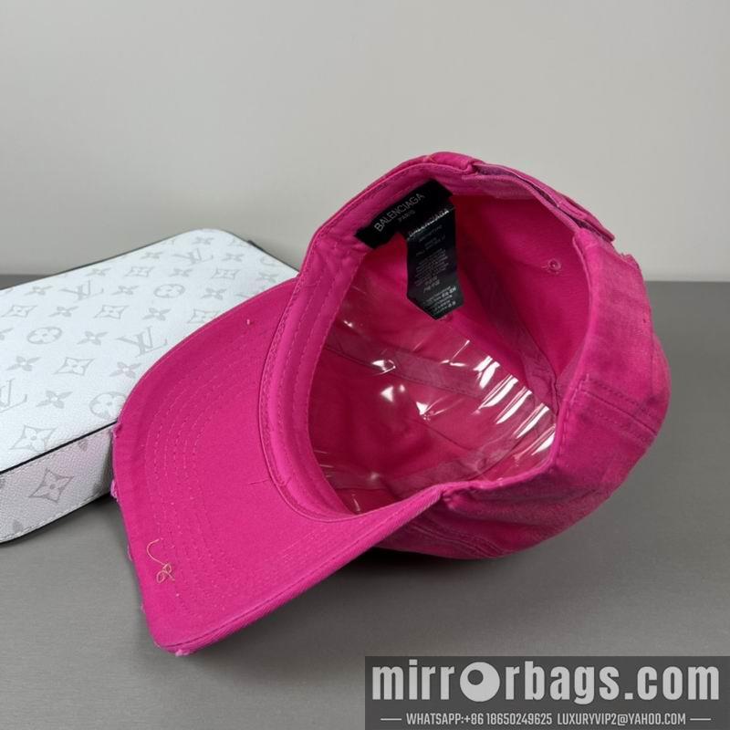 Balenciaga Hat dx07