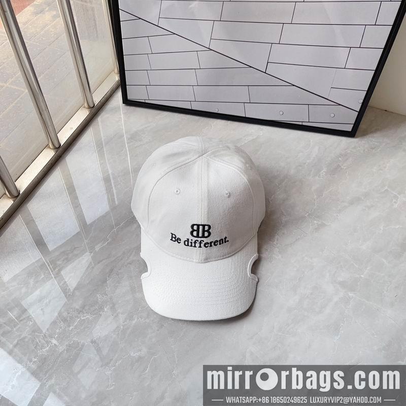 Balenciaga Hat 041703