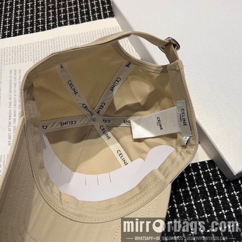 Celine Hat dx43