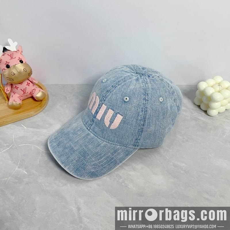 Miumiu Hat dx46