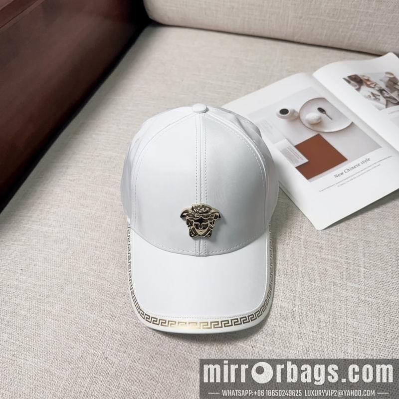 Versace Hat dx08