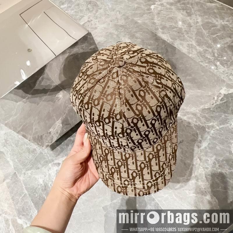Dior Hat 041702