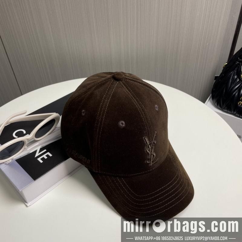 YSL Hat dx31