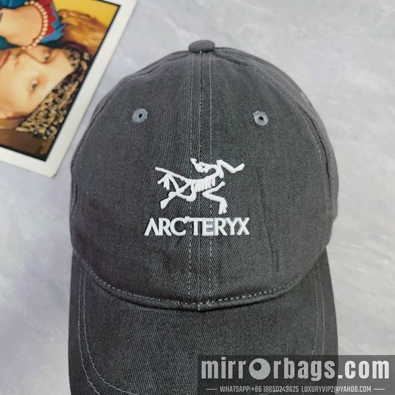 Arcteryx Hat dx07