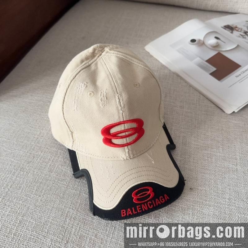 Balenciaga Hat dx21
