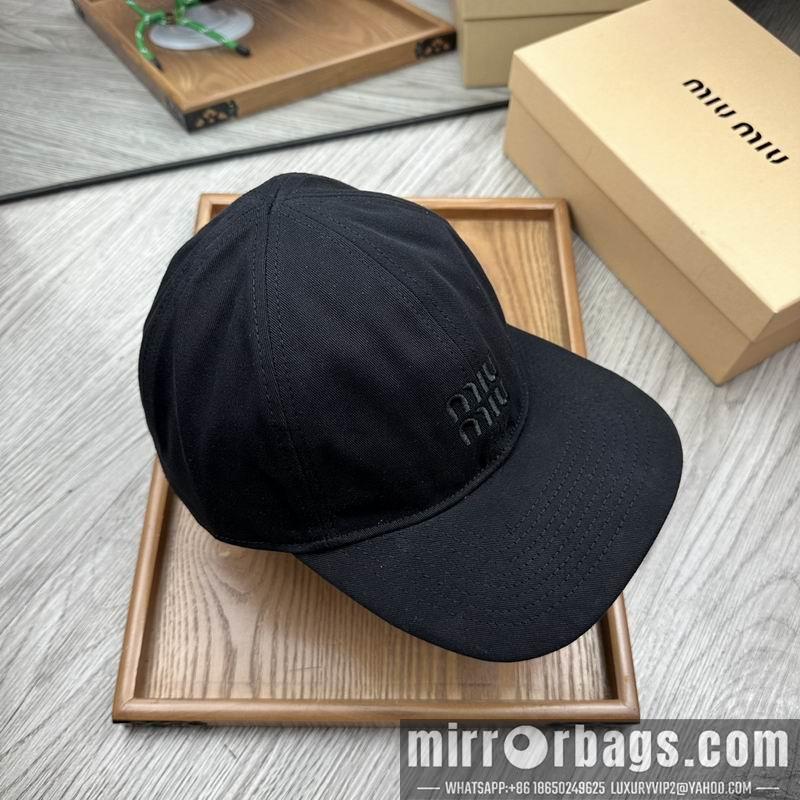 Miumiu Hat dx62