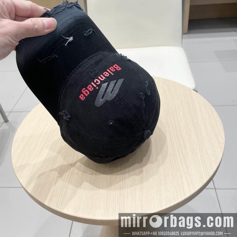 Balenciaga Hat 041402