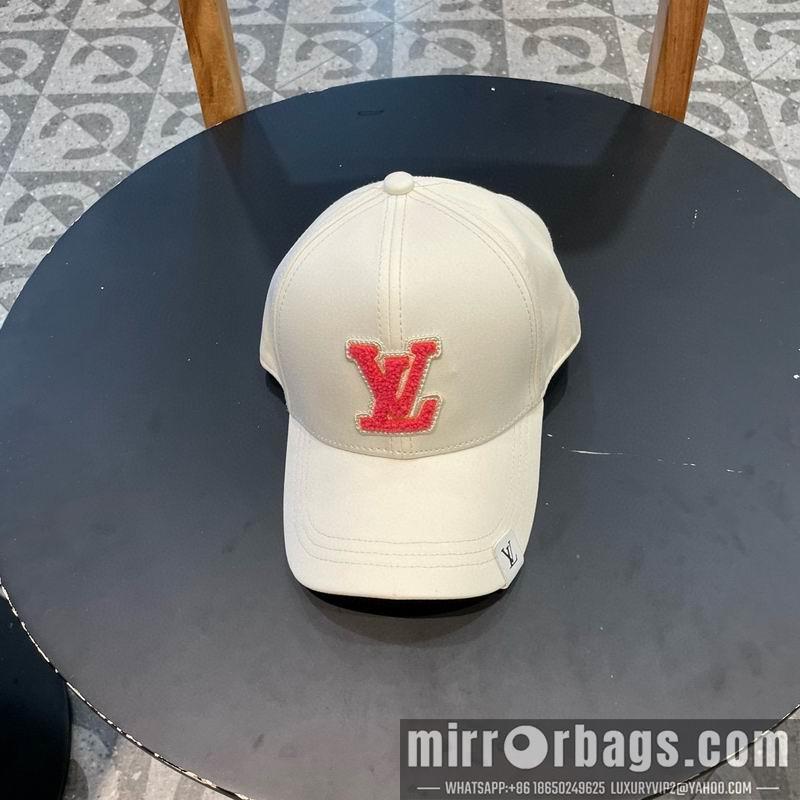 LV Hat 072303