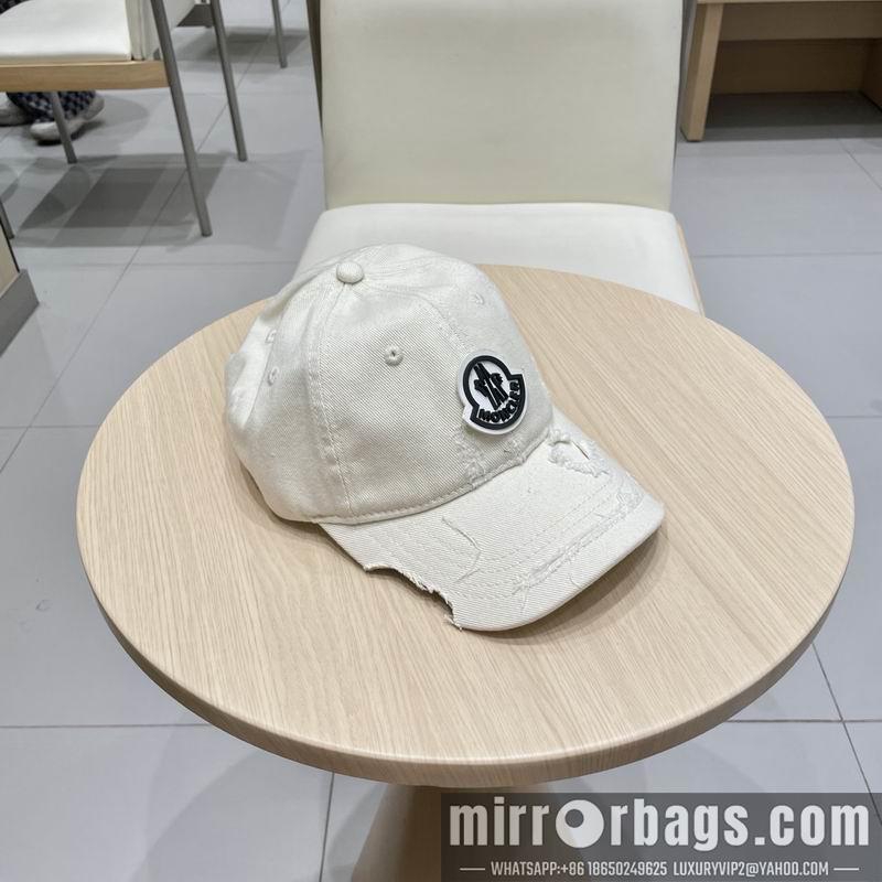 Moncler Hat 021004