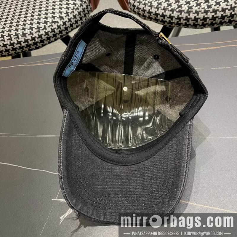 Prada Hat 042701