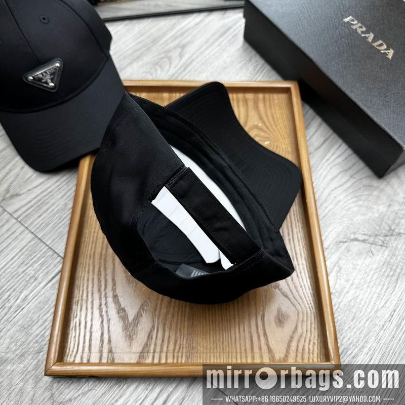 Prada Hat dx17
