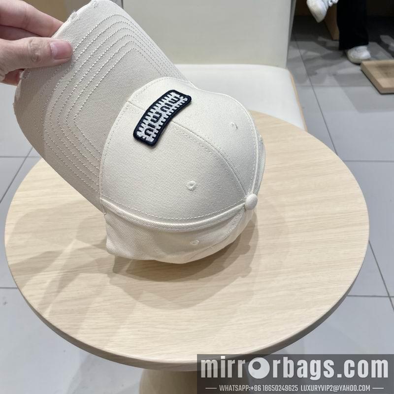 Miumiu Hat 040202