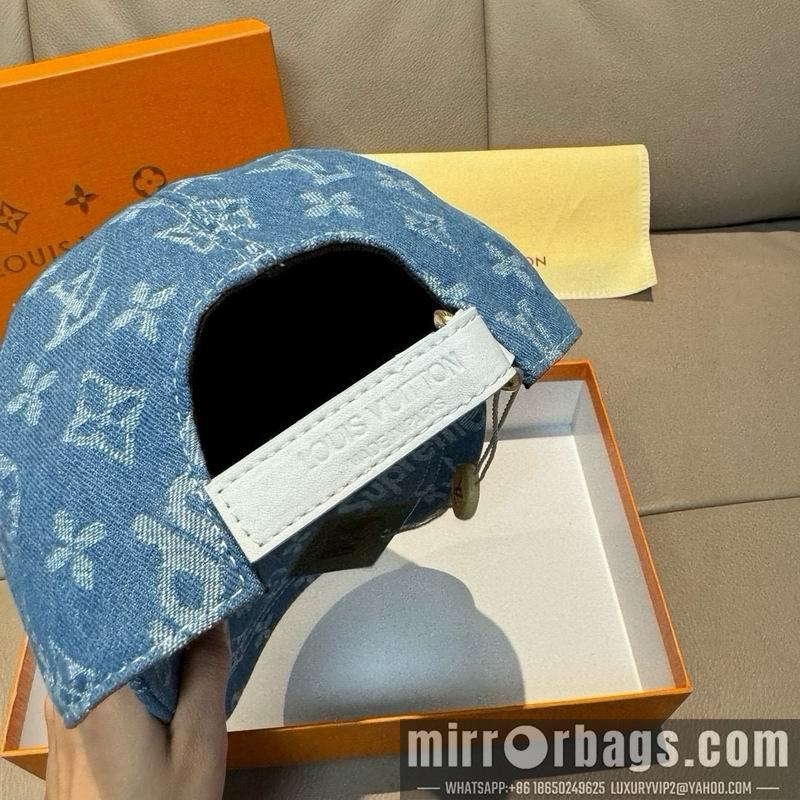 LV Hat dx166