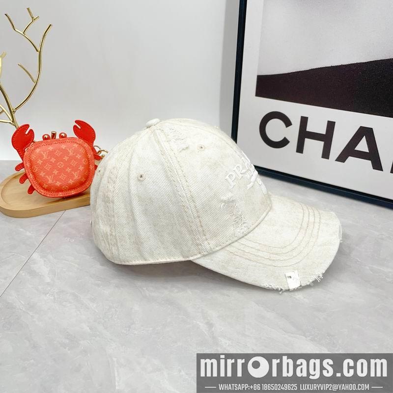 Prada Hat dx14