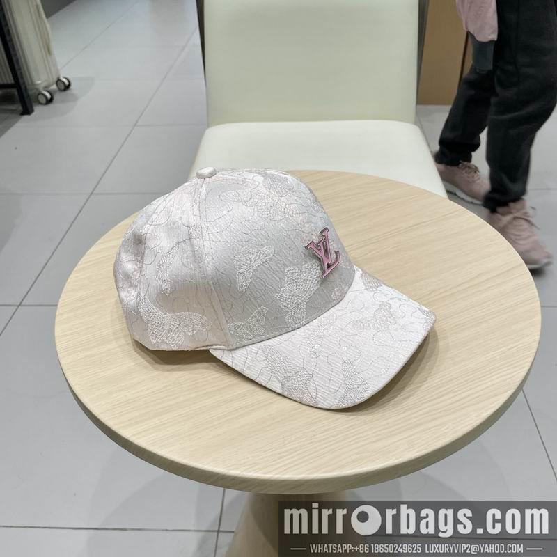 LV Hat 041402
