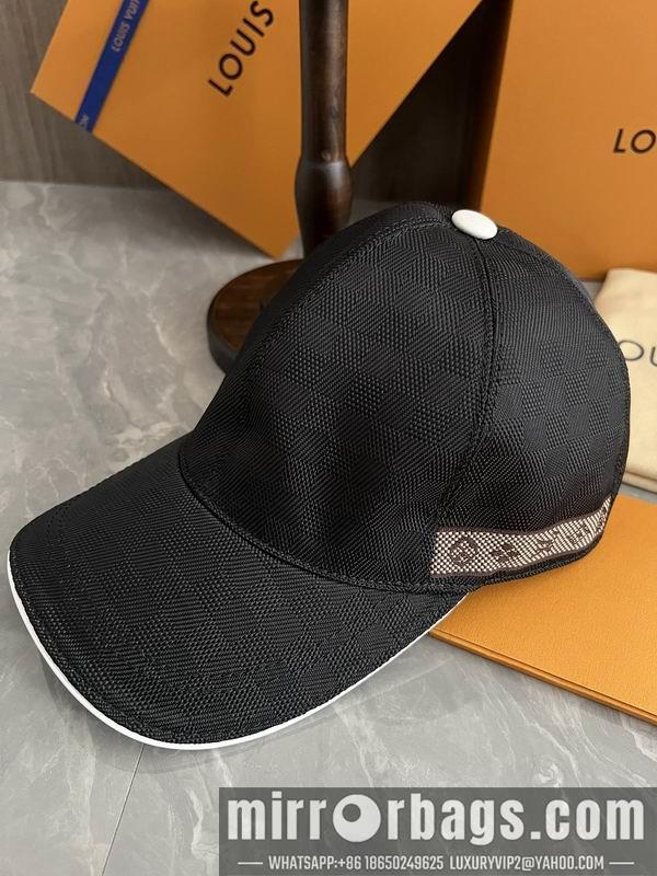 LV Hat dx05