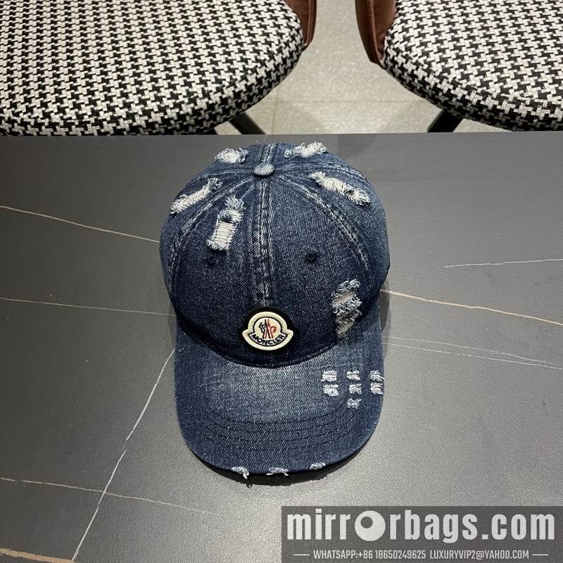 Moncler Hat 041404
