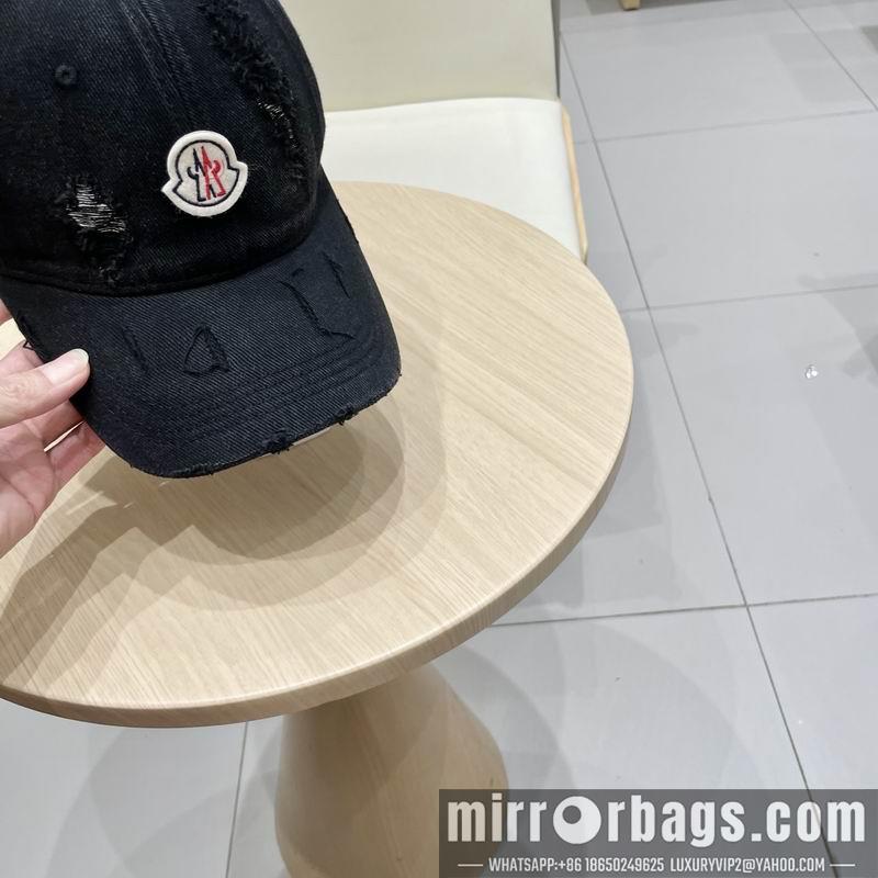 Moncler Hat 021003