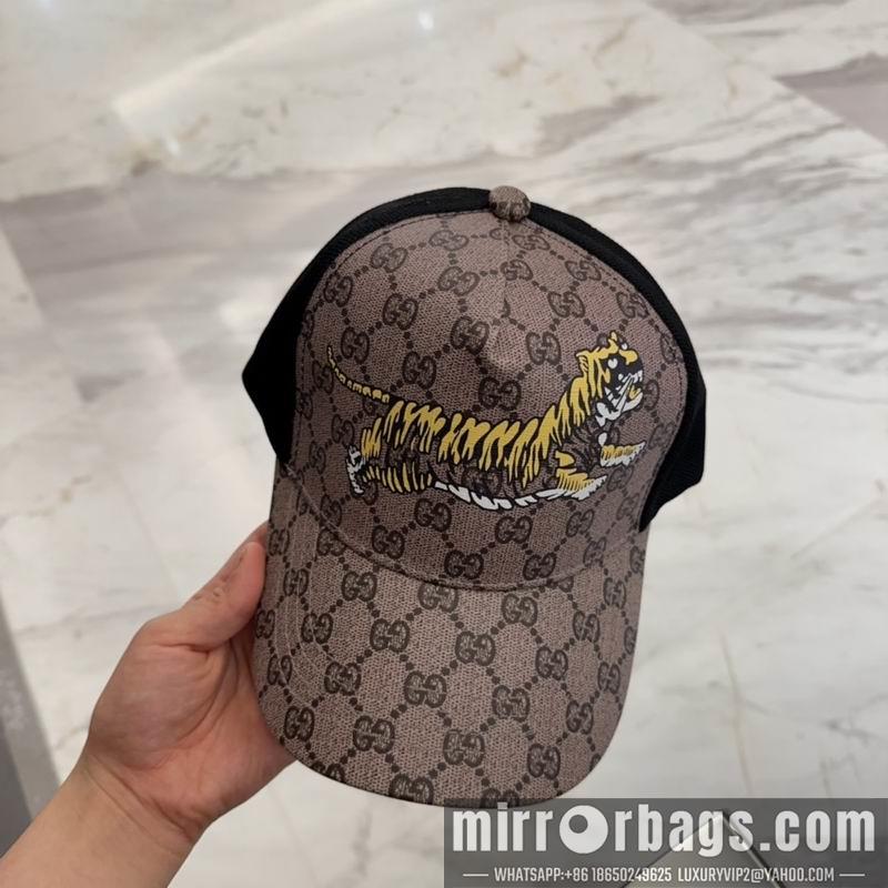 Gucci Hat dx50