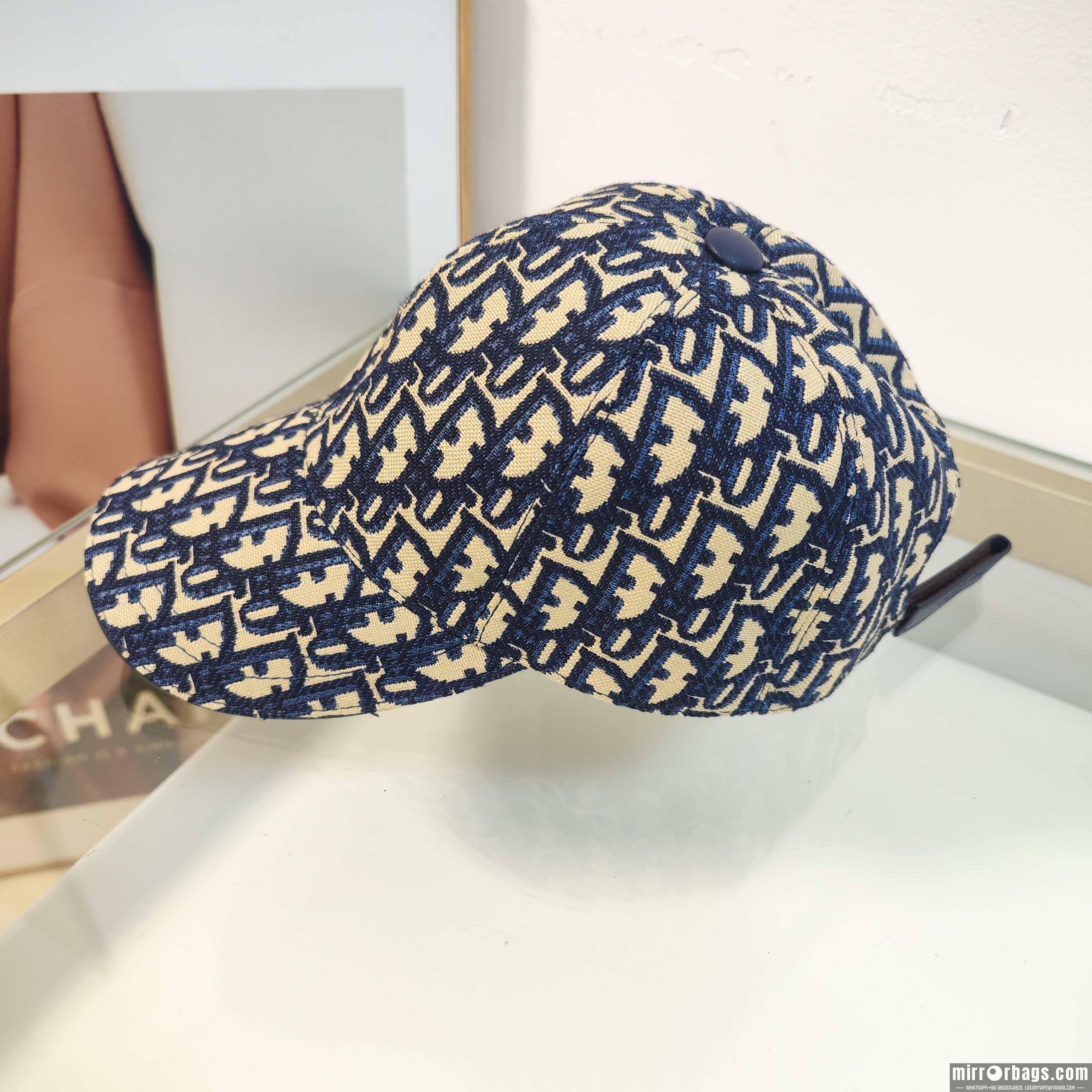 Dior Hat dx73