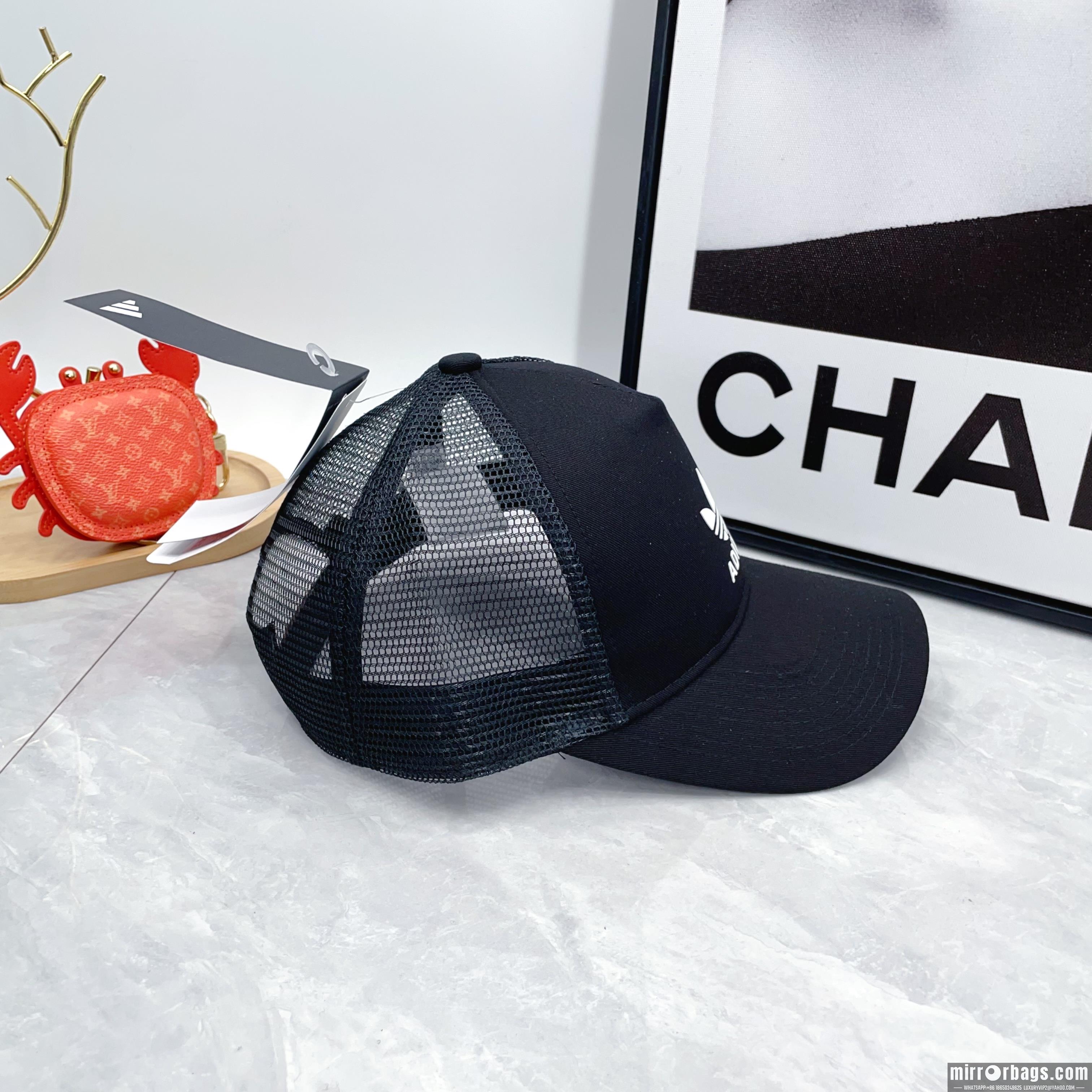 Adidas Hat dx02