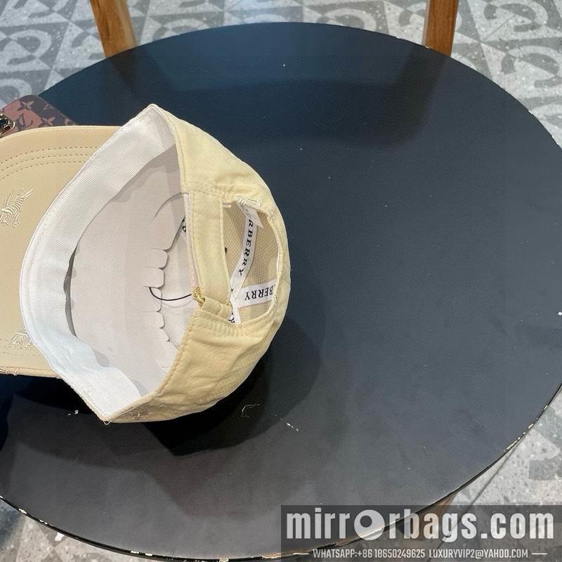 Burberry Hat 041402