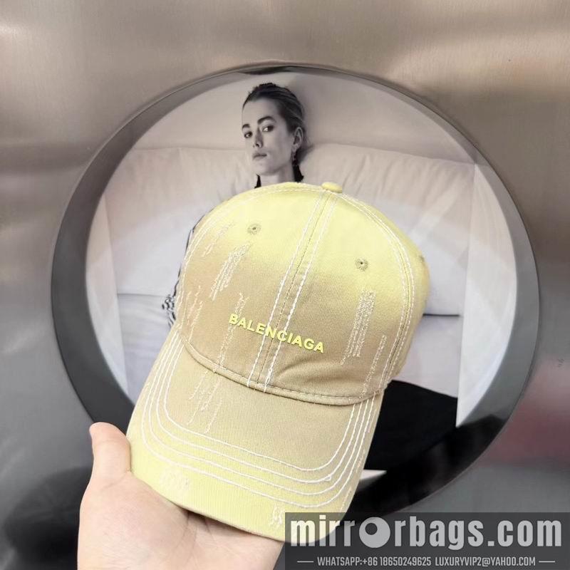 Balenciaga Hat 041704