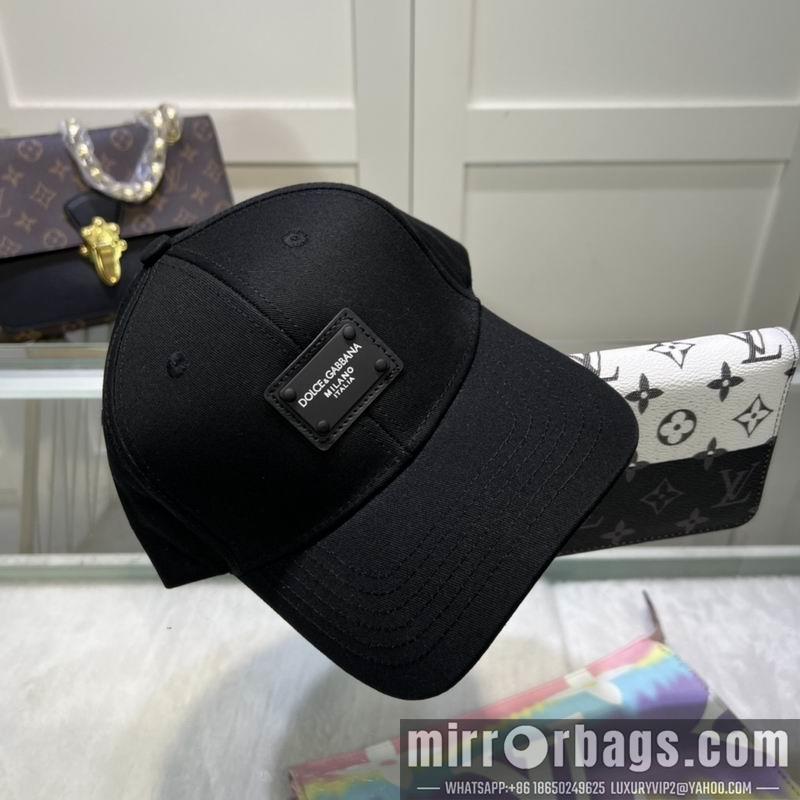 DG Hat 061015