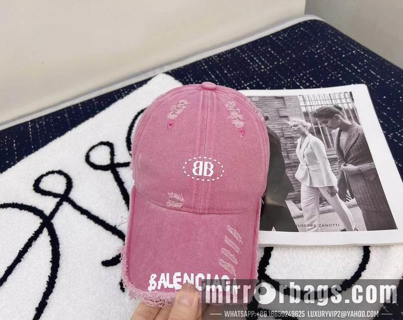 Balenciaga Hat dx107