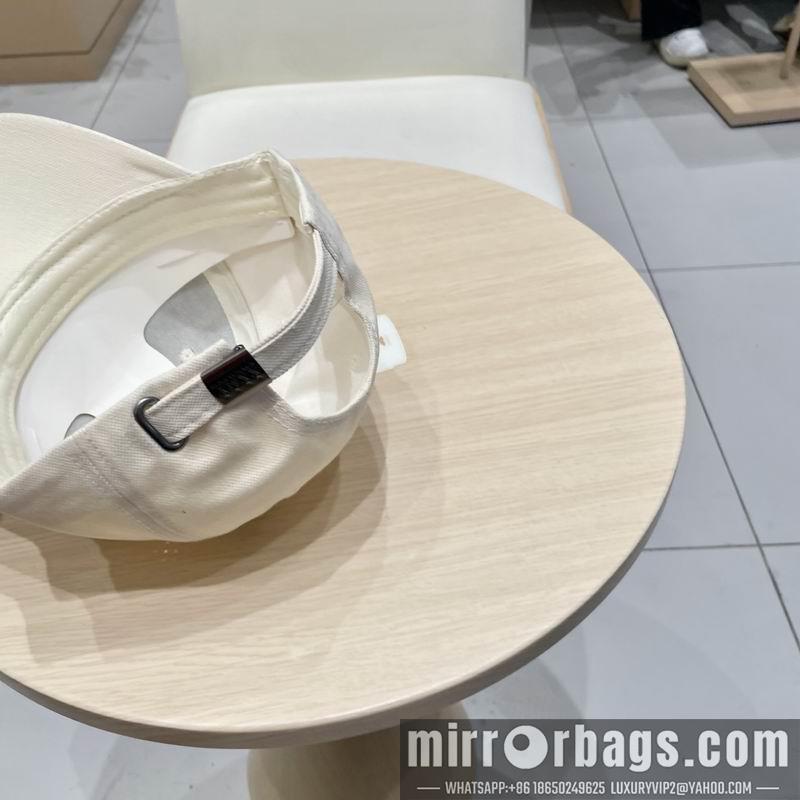 Miumiu Hat 040202