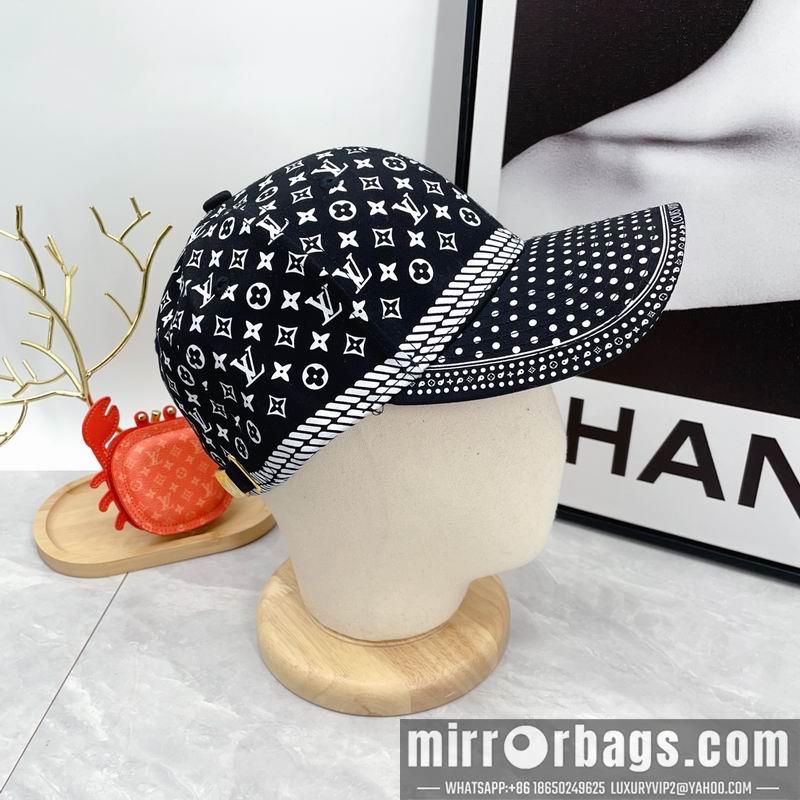 LV Hat dx22