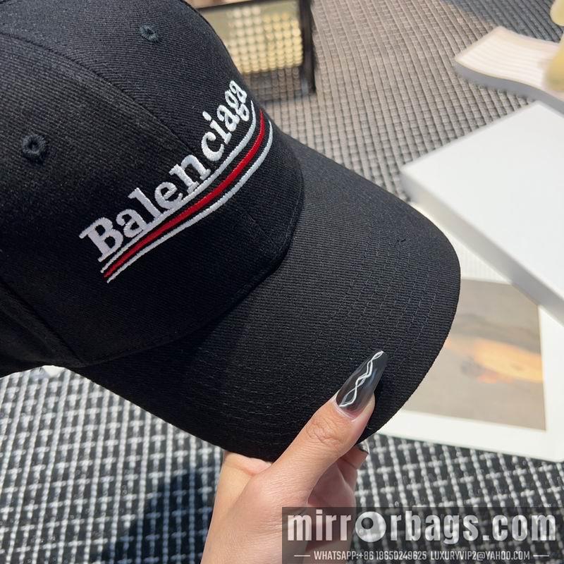 Balenciaga Hat dx25