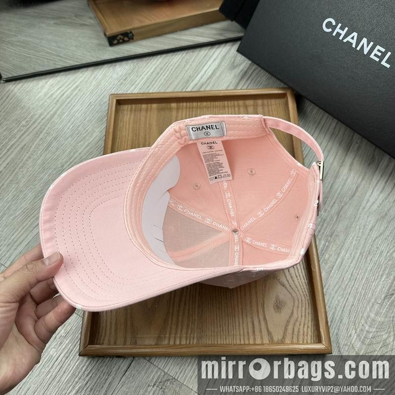 Chanel Hat dx40