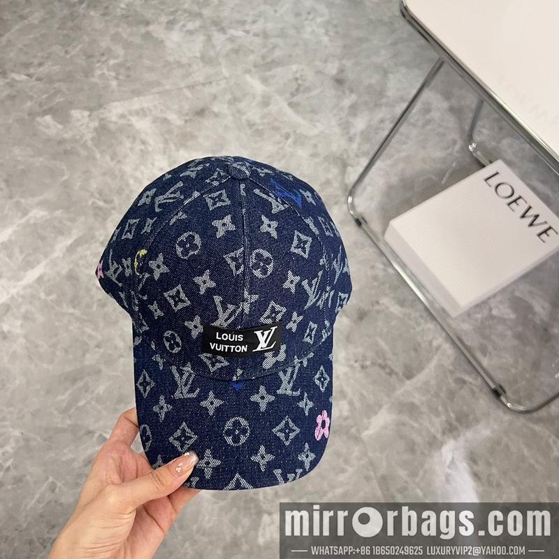 LV Hat 082604