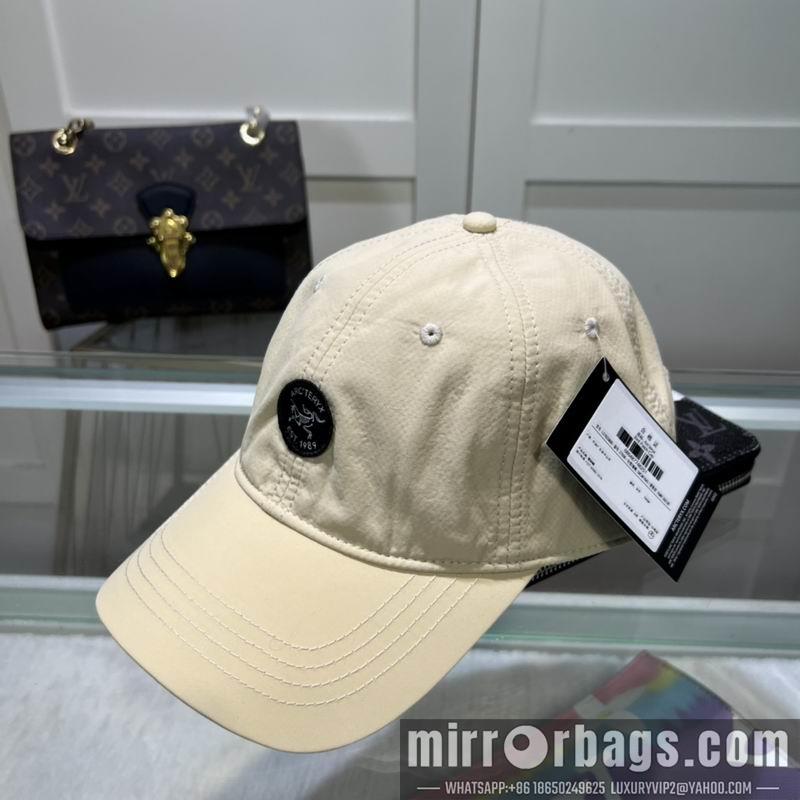 Arcteryx Hat dx09