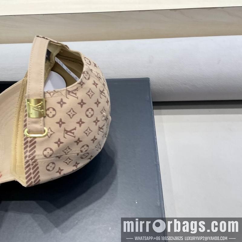 LV Hat 010403
