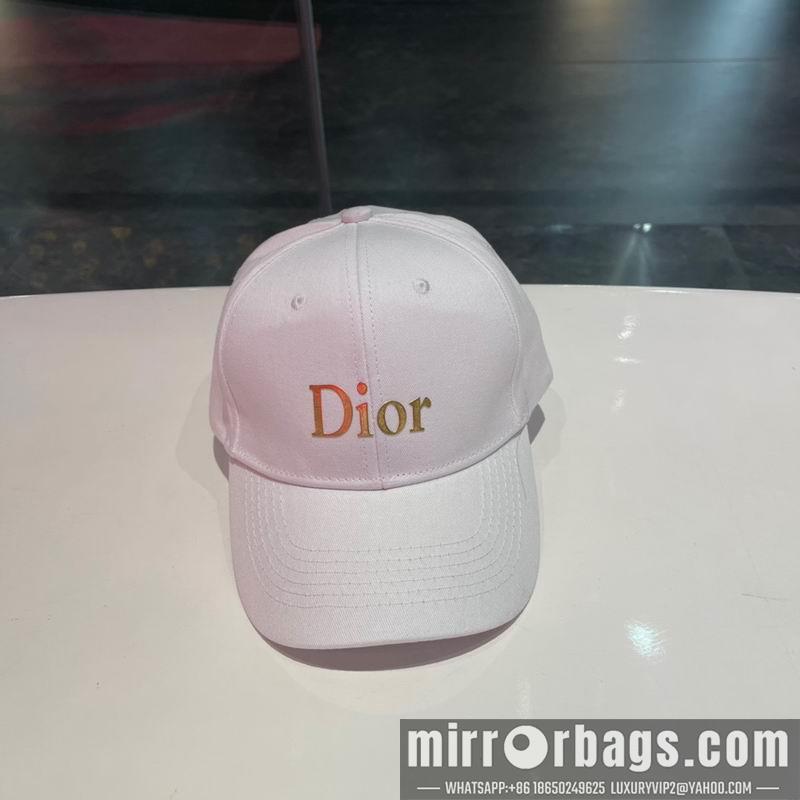 Dior Hat 082602